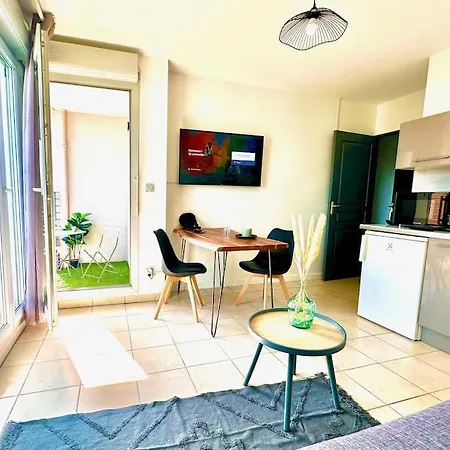 Lumineux T1 : Balcon, Tv Sat&Vod, Proche Part-Dieu & Universite Villeurbanne Exterior photo